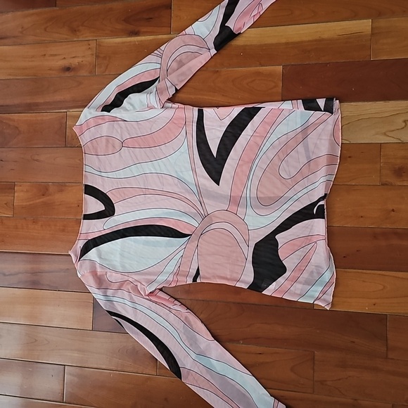 Retro Geometric Abstract Top - Picture 3 of 8